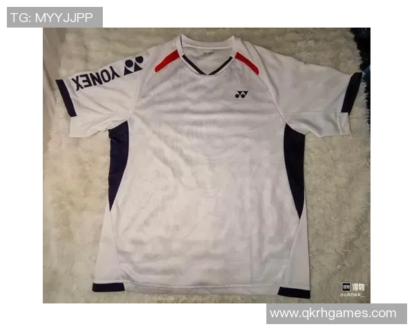 羽毛球装备选购指南:必备护具推荐与使用技巧分享 羽毛球装备选购指南:必备护具推荐与使用技巧分享