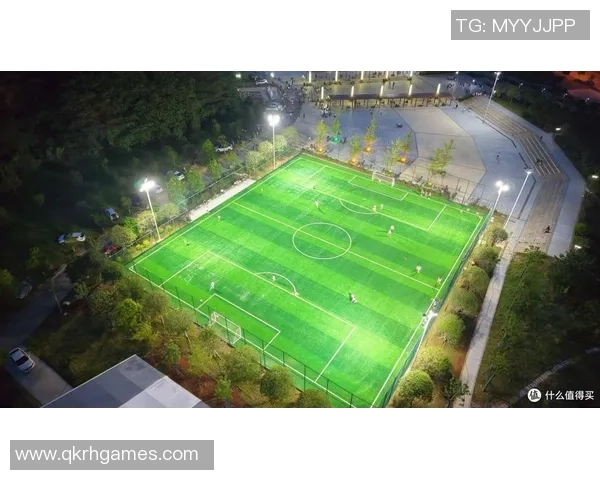 照亮绿茵场的英雄之光足球场用灯具的选择与应用探讨 照亮绿茵场的英雄之光足球场用灯具的选择与应用探讨